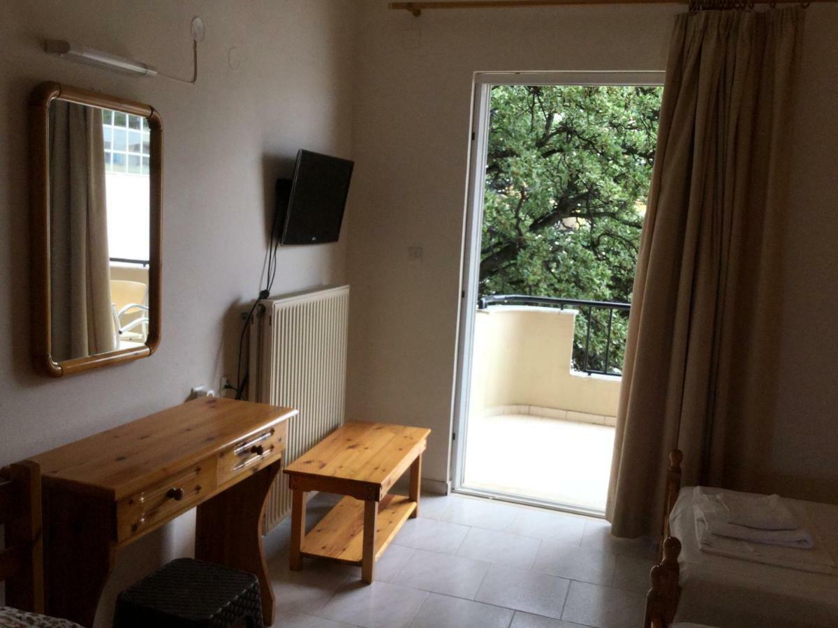 Hotel Kallithea Loutra Edipsou  Ngoại thất bức ảnh