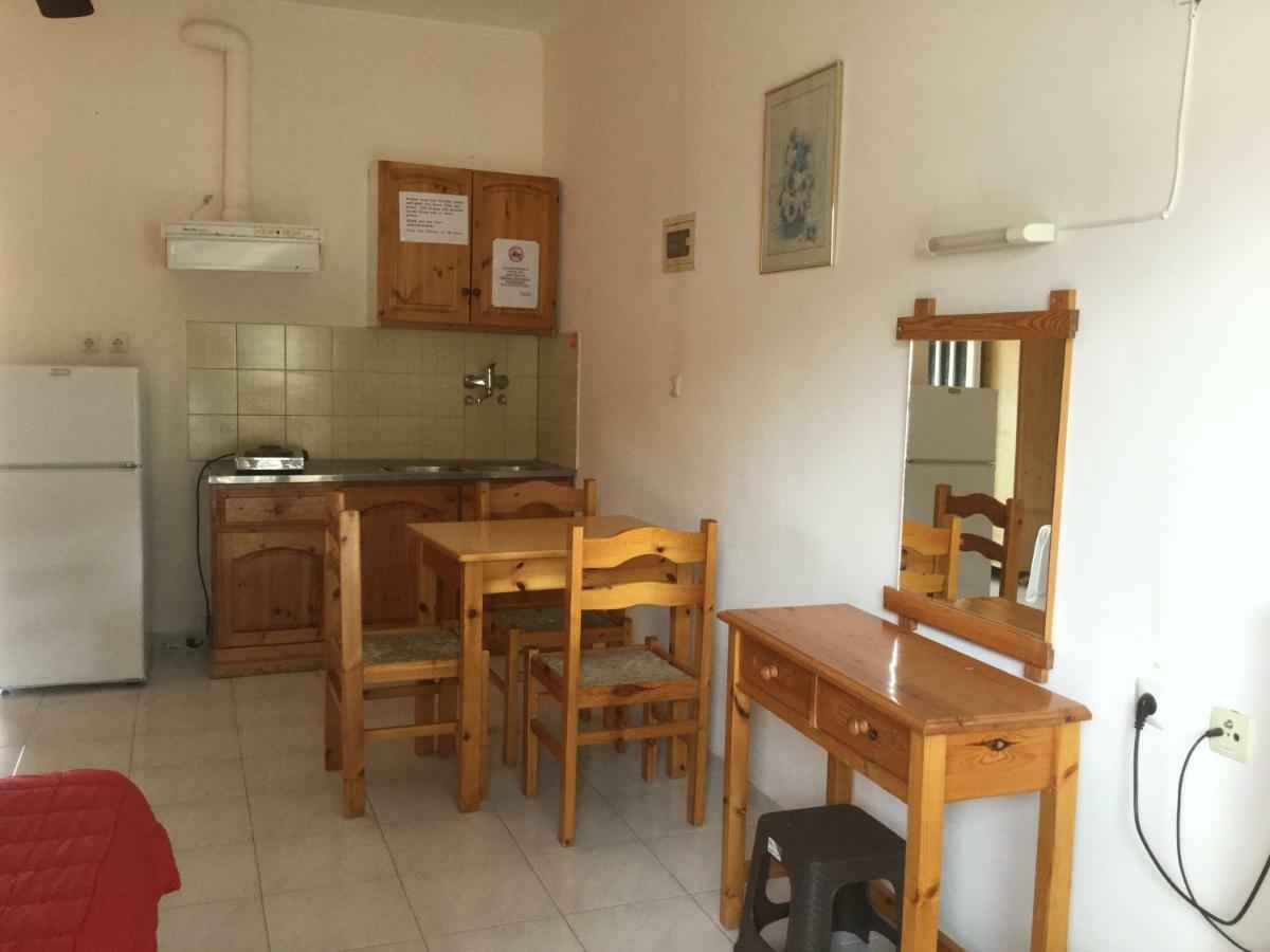 Hotel Kallithea Loutra Edipsou  Ngoại thất bức ảnh