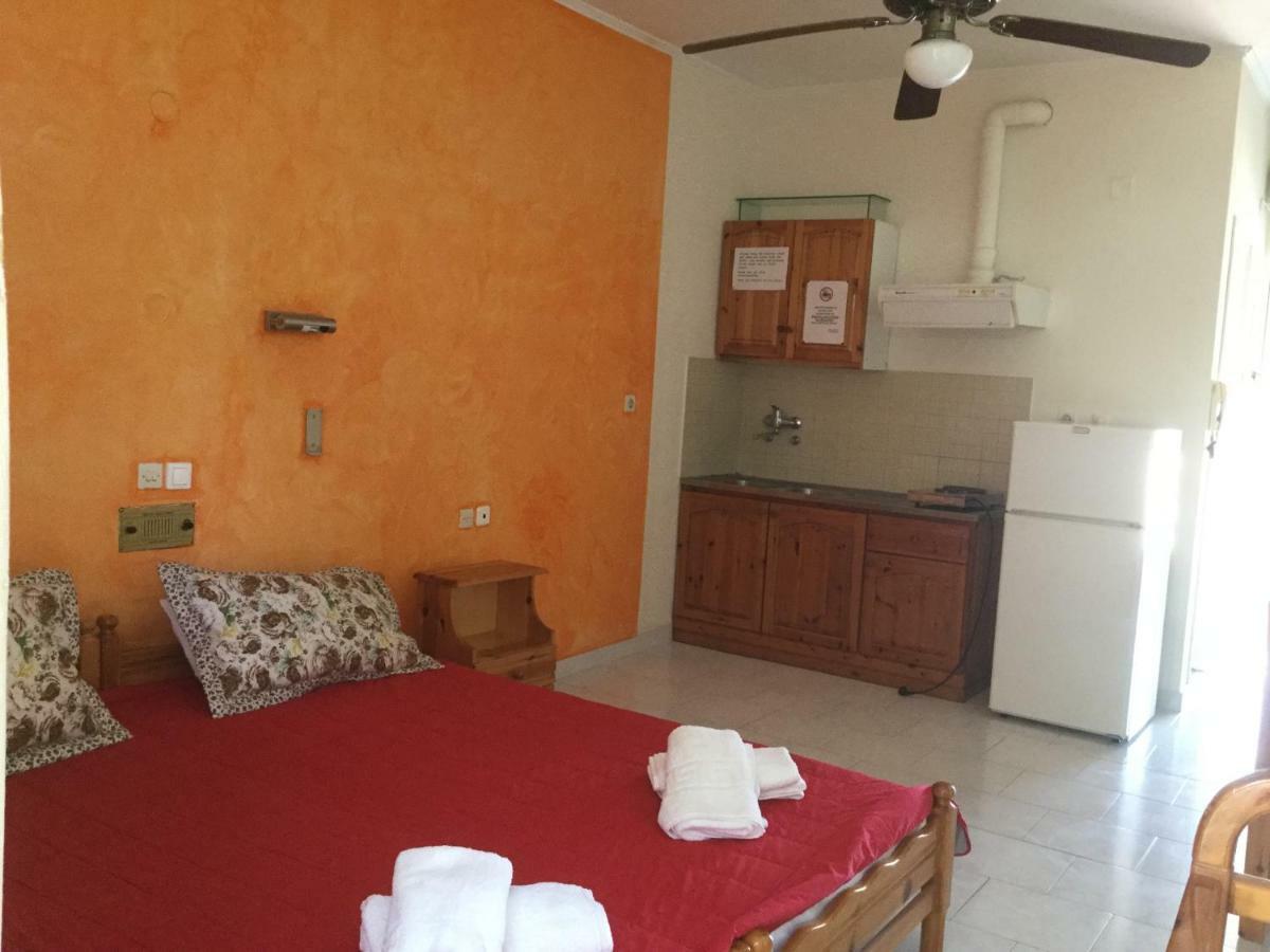 Hotel Kallithea Loutra Edipsou  Ngoại thất bức ảnh